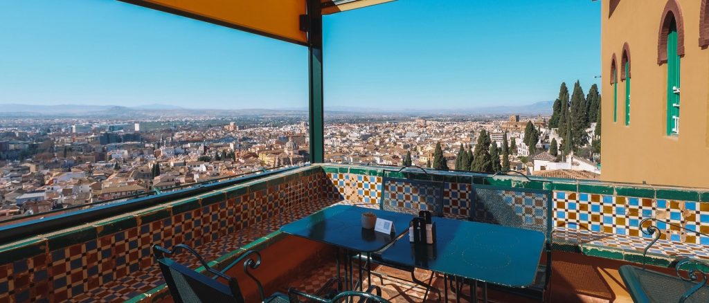 Hotel Alhambra Palace terraza